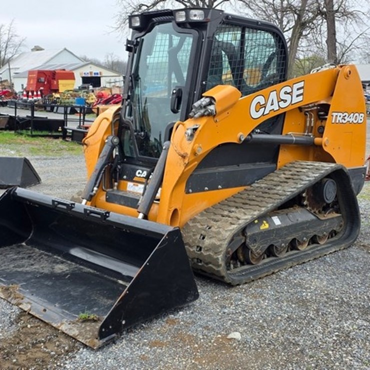 2022 CASE TR340B