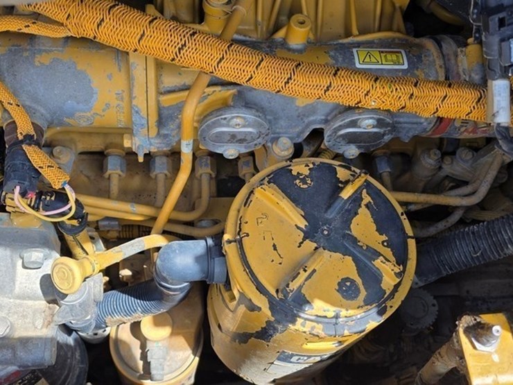 2021-caterpillar-d5-lgp-image-63