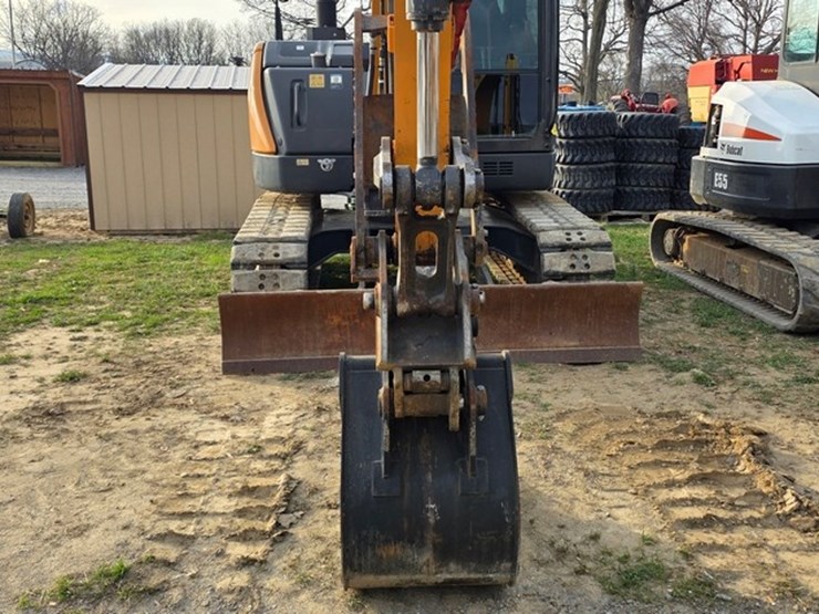 2021-case-cx80c-image-51