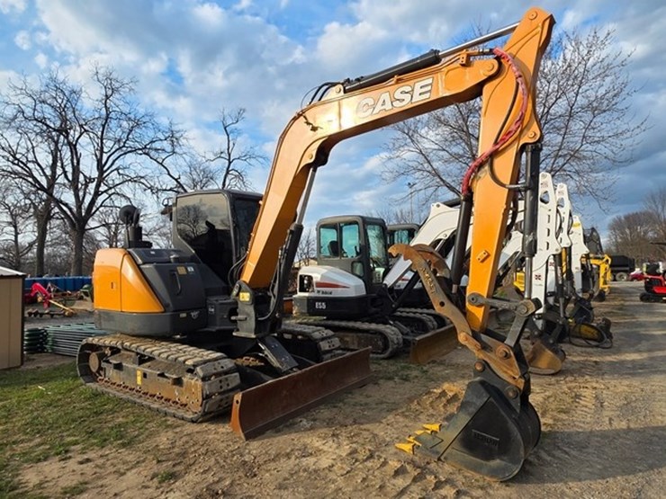 2021-case-cx80c-image-2