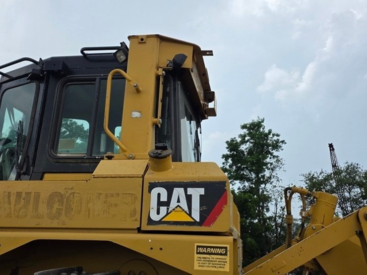2012-caterpillar-d6t-xl-image-23