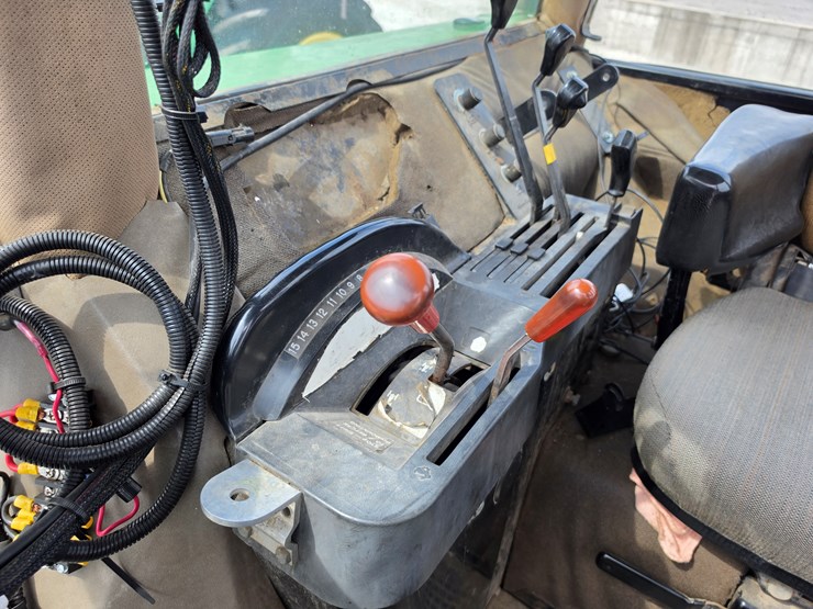 1992-john-deere-4955-image-7