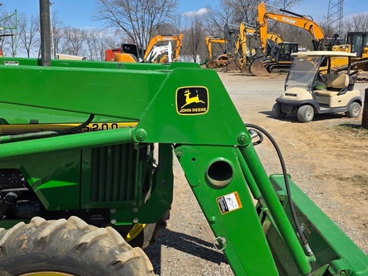 1995-john-deere-5200-image-9