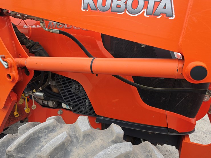 2014-kubota-m6060-image-20