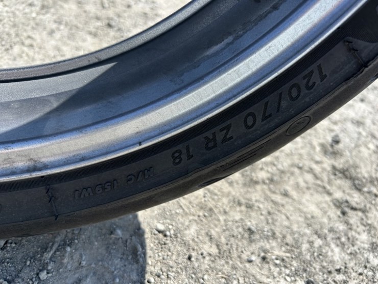 2009-honda-st1300-motorcycle-image-10