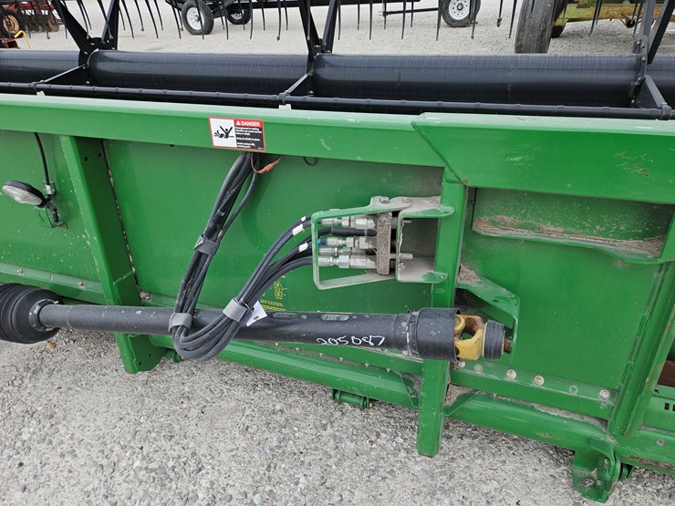 2010-john-deere-635f-image-7