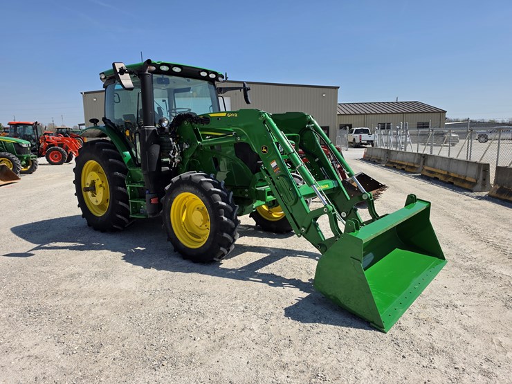 2023-john-deere-6r-130-image-25