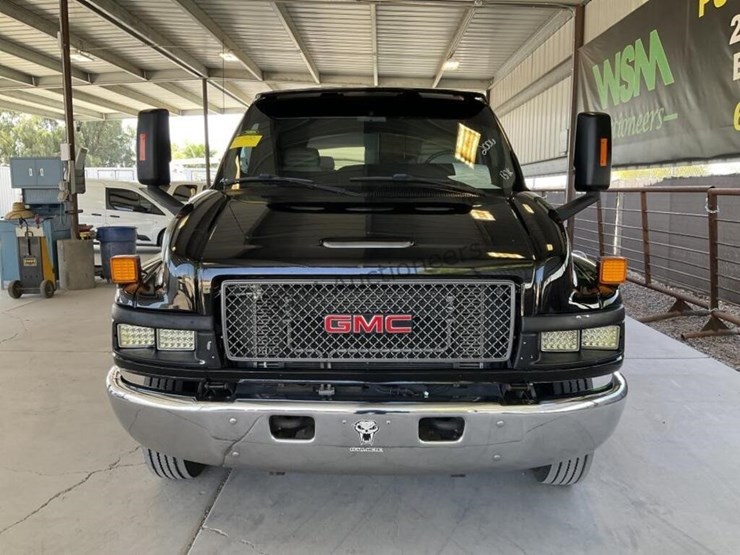 2006-gmc-topkick-image-3