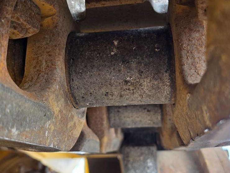 2012-caterpillar-d6t-xl-image-25