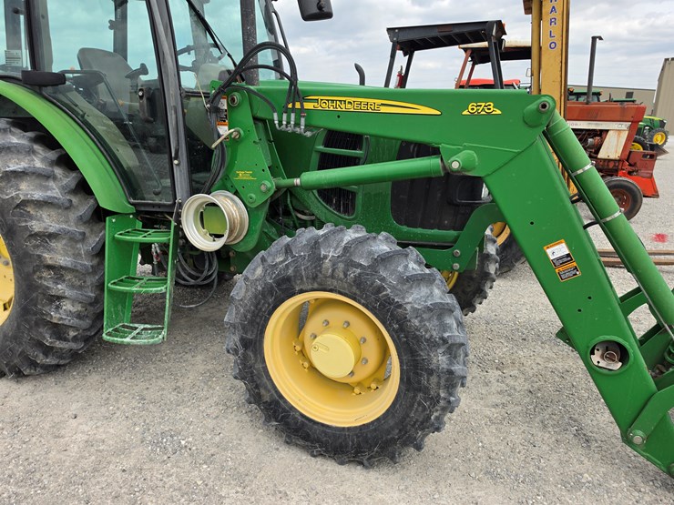 2009-john-deere-6115d-image-7