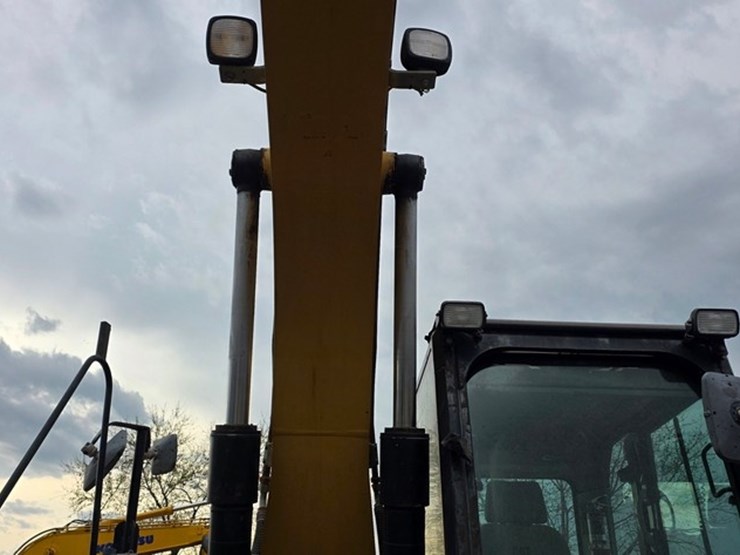 2010-caterpillar-312d-image-42