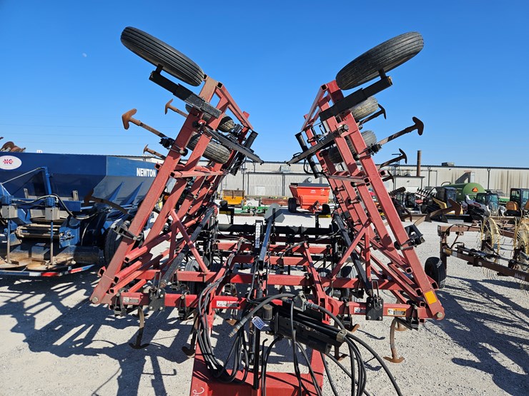 2007-case-ih-200-image-3