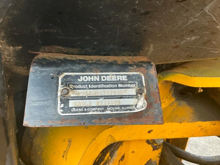 1989-john-deere-640d-image-40
