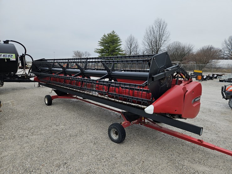 2013-case-ih-3020-image-1