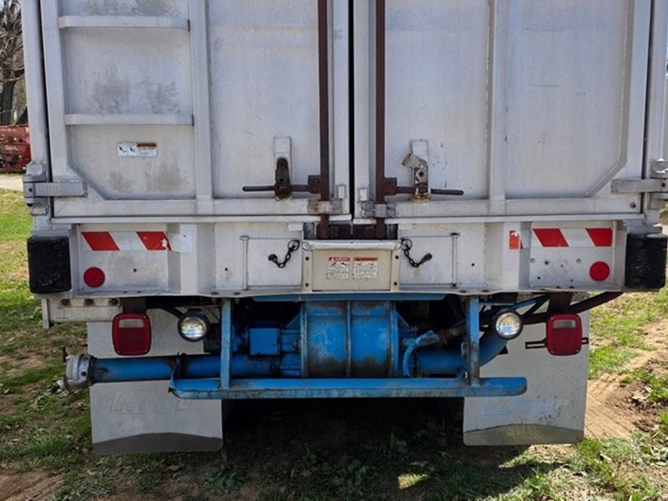 1991-ford-l9000-image-22