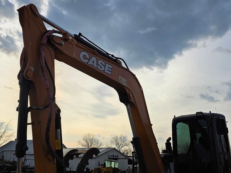 2021-case-cx80c-image-50