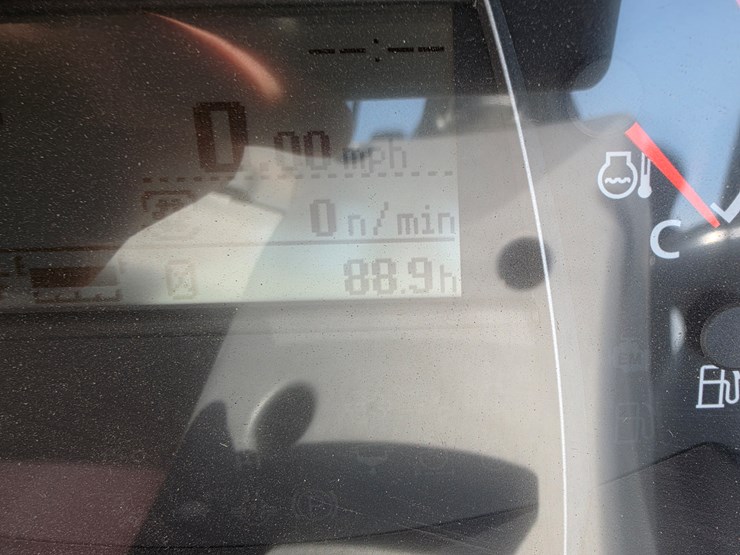 2022-kubota-m5-111-image-20