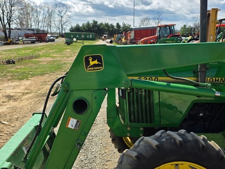 1995-john-deere-5200-image-31
