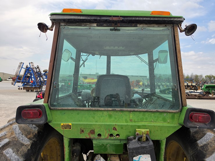 1977-john-deere-4030-image-16