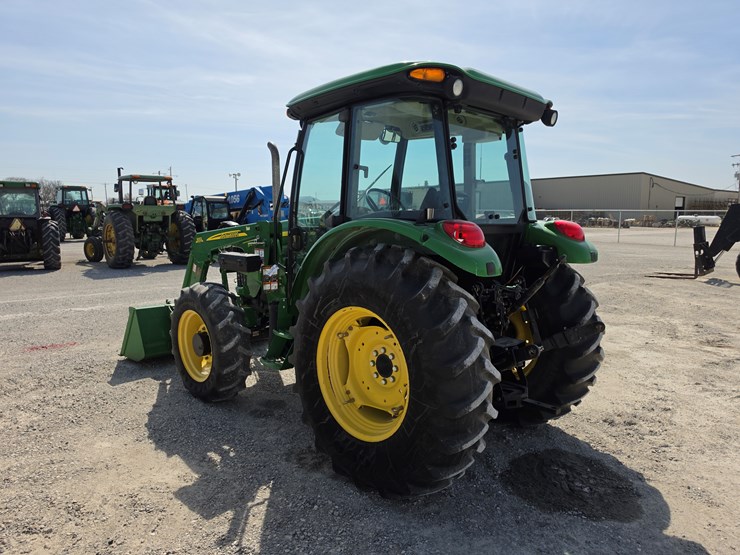 2009-john-deere-5101e-image-15