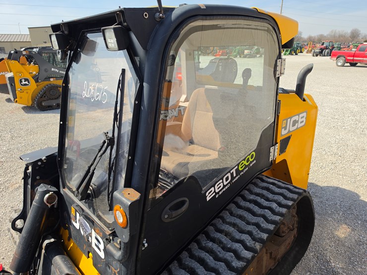 2017-jcb-260t-image-17