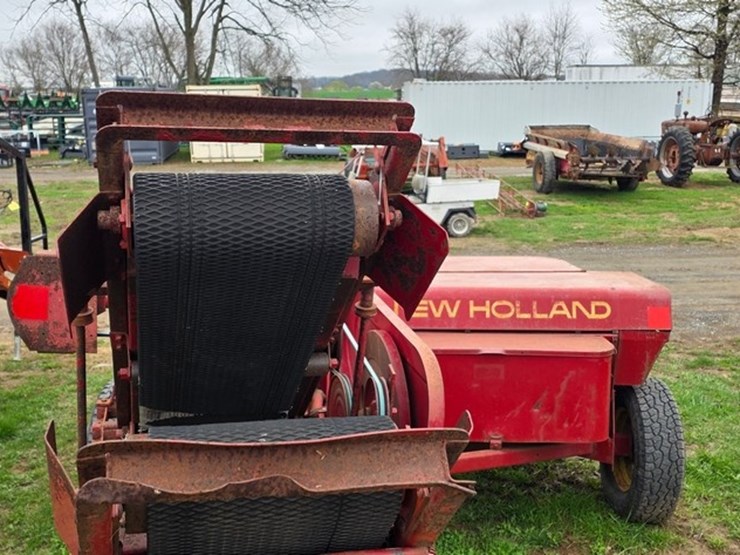 new-holland-273-image-18