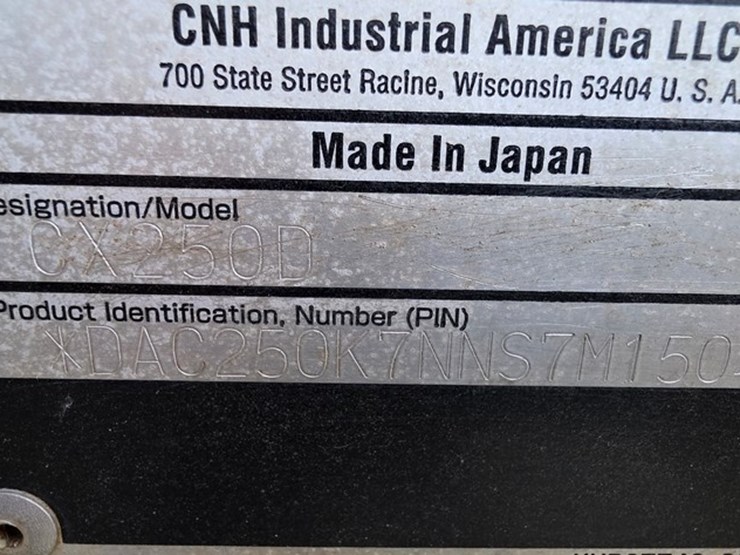 2022-case-cx250d-image-5