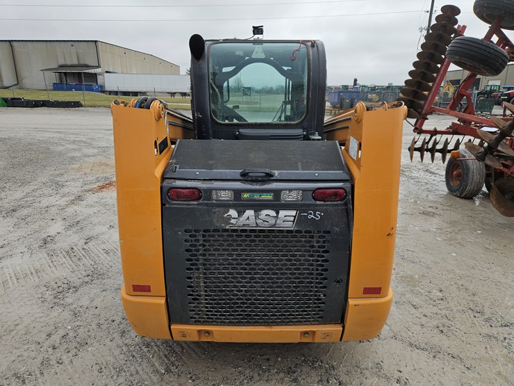 2015-case-tr270-image-17