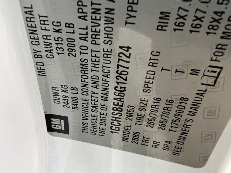 2016-chevrolet-colorado-image-11