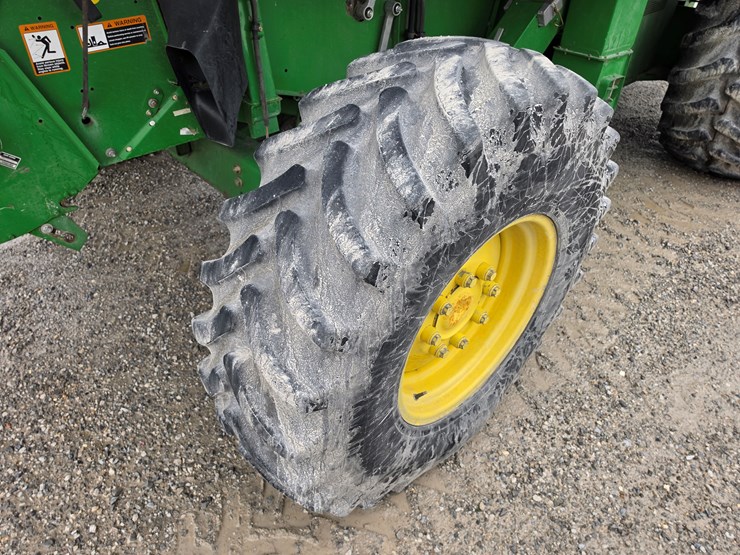2006-john-deere-9560-sts-image-23