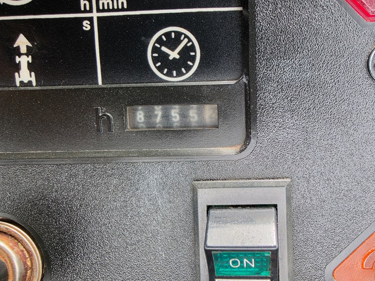 1988-john-deere-4650-image-10