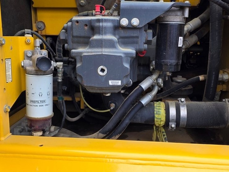 2012-komatsu-pc200-lc-8-image-55