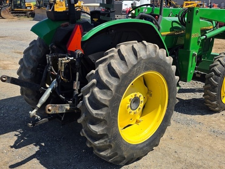 1995-john-deere-5200-image-16