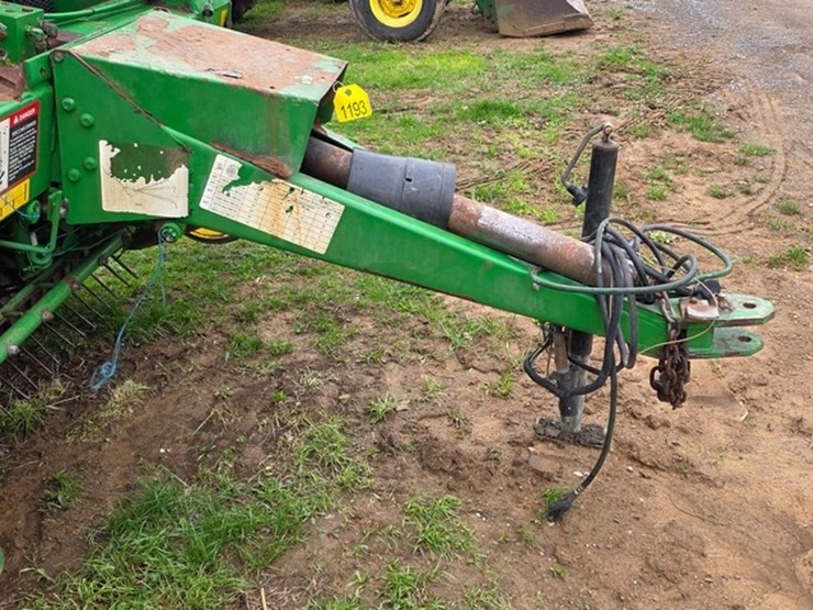 john-deere-447-image-17