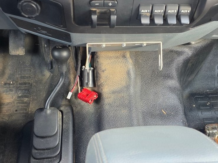 2014-ford-f350-image-60