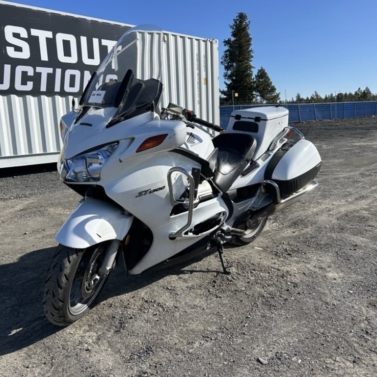 2012 Honda ST1300 Motorcycle