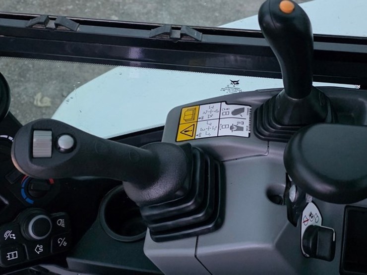 2022-bobcat-e35i-image-60
