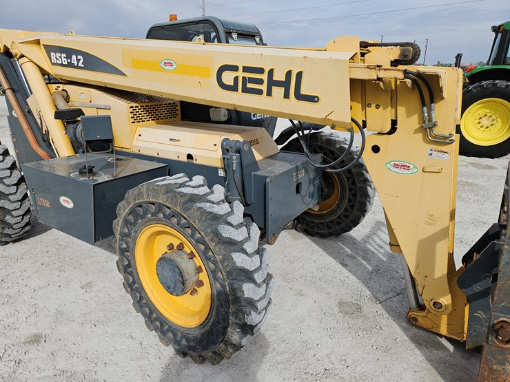 2015-gehl-rs6-42-image-18