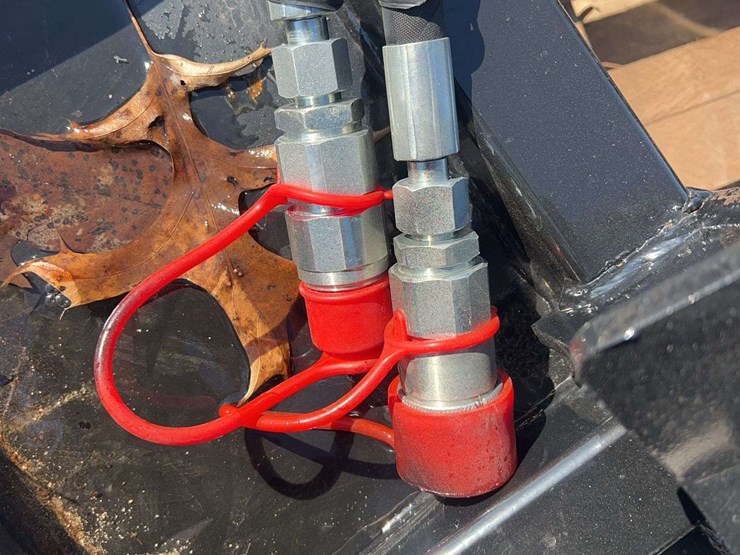 sdlanch-mini-skid-steer-hydraulic-auger-image-3