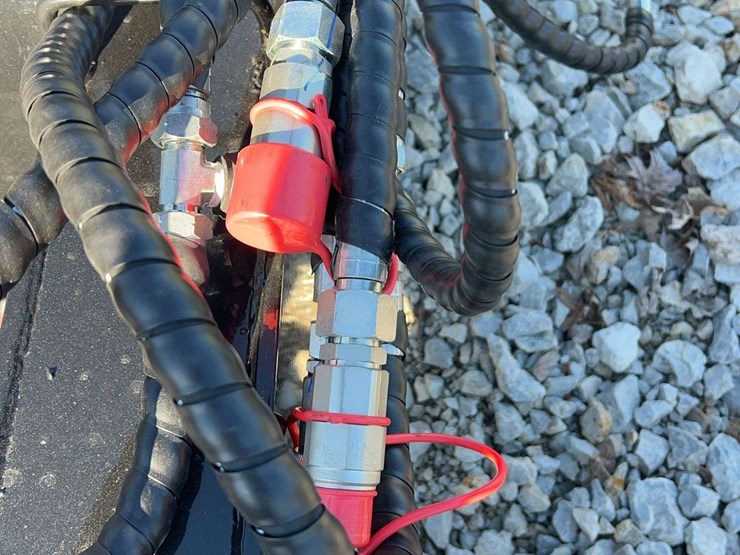 topcat-ecssstg200-stump-grinder-image-5