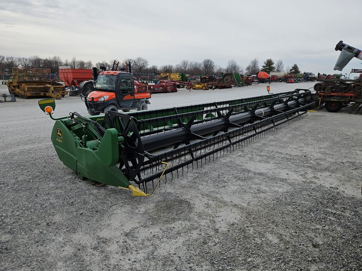 2010-john-deere-635f-image-1