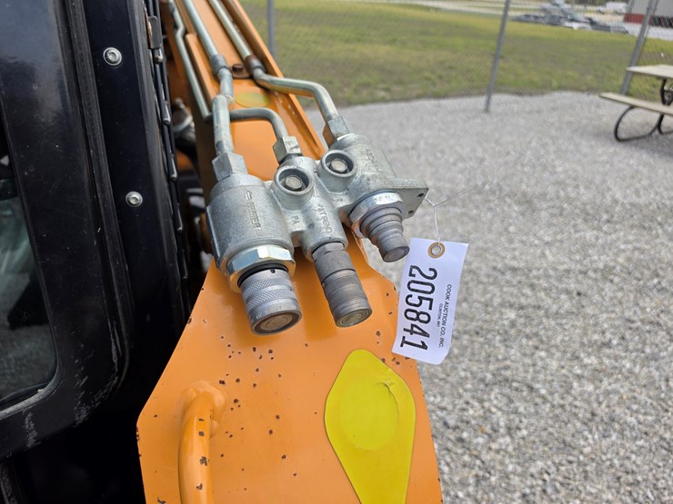 2017-case-sr175-image-6