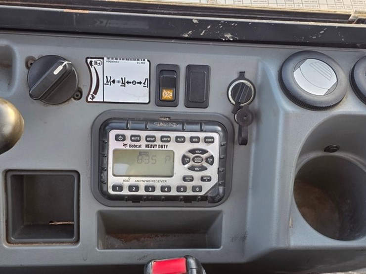 2019-bobcat-e55-image-65