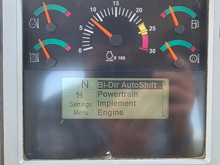 2012-caterpillar-d6t-xl-image-92