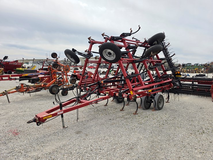 2011-case-ih-200-image-14