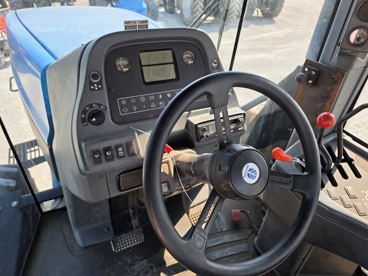 2000-new-holland-9384-image-18