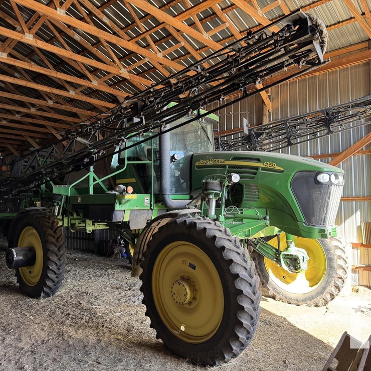 2005 JOHN DEERE 4720