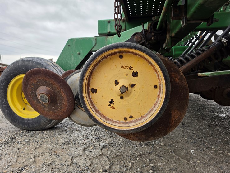 1990-john-deere-750-image-7