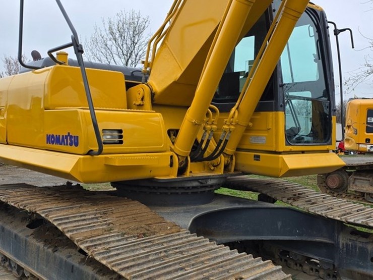 2012-komatsu-pc200-lc-8-image-12