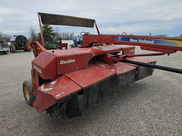 2014-new-holland-h7550-image-3